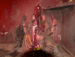 Ganesh inside daunne devi temple 