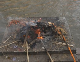 Cremation at Pashupatinath Temple