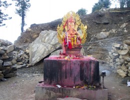 Ganesh Jee at Pathibhara Temple area