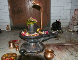 Shiva Mandir in the bank of Narayani River