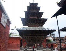 Kumbheshowor Temple