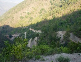 Road to Swargadwari from Bhingri Bazar